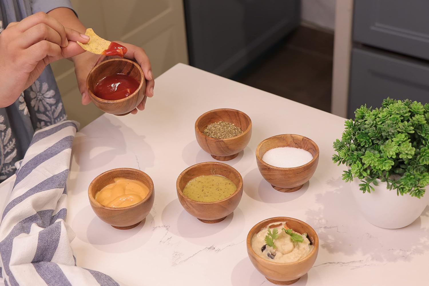 Wood small bowls, Wooden Kitchen Mini Cups for dipping sauce, SSalsa, Prep, salt & Condiments -4 fl oz 3.25 * 2 inches(Set of 6) Wood small bowls, Wooden Kitchen Mini Cups for dipping sauce, SSalsa, Prep, salt & Condiments -4 fl oz 3.25 * 2 inches(Set of 6)